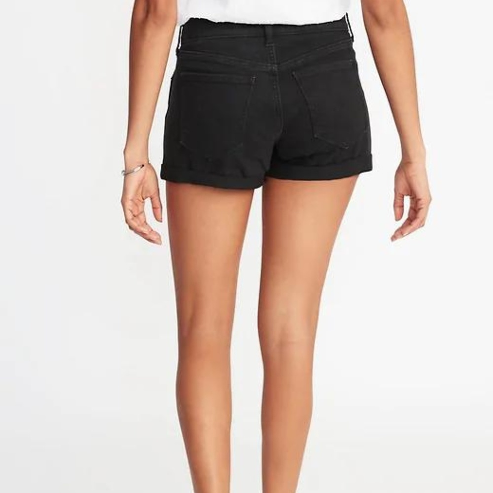 Mid-Rise Distressed Black Jean Boyfirend Shorts - Picture 2 of 4